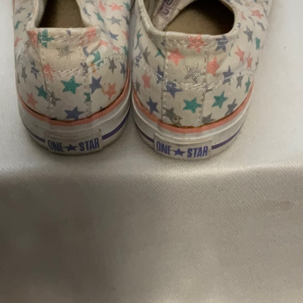 Converse - Picture 4 of 7
